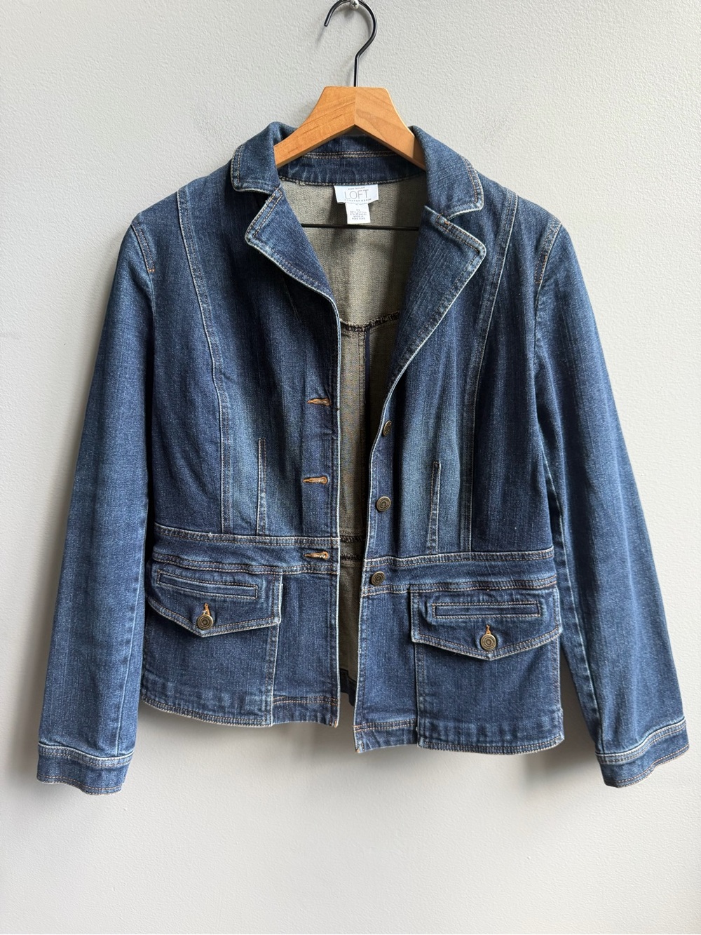 Ann Taylor LOFT Women's Blue Stretch Denim Jean Jacket Size 10